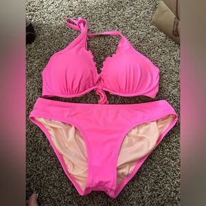 VS Bikini 36dd & large bottoms